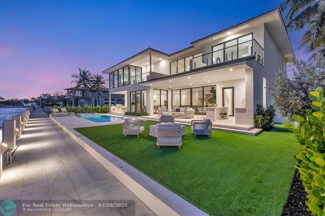 3 of 51 - 2010 Intracoastal Dr, Fort Lauderdale, FL