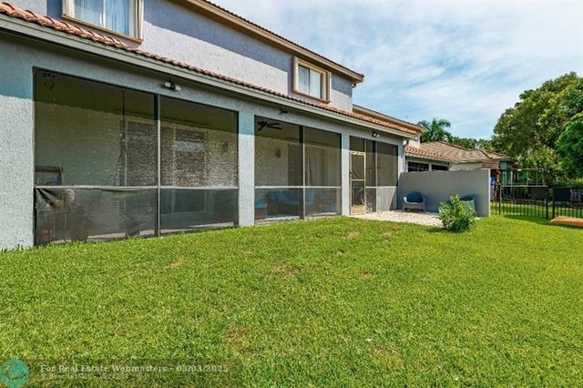 4 of 24 - 10074 Boca Vista Dr, Boca Raton, FL