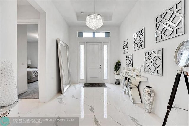 5 of 75 - 5395 5395 Saint Vincent Lane, Loxahatchee, FL