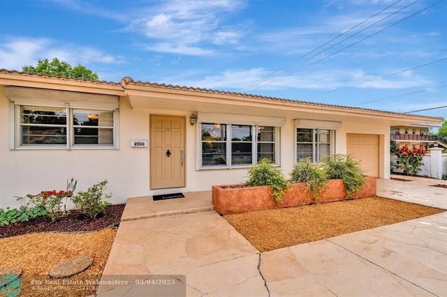 5 of 80 - 2500 Ne 22nd Ct, Pompano Beach, FL
