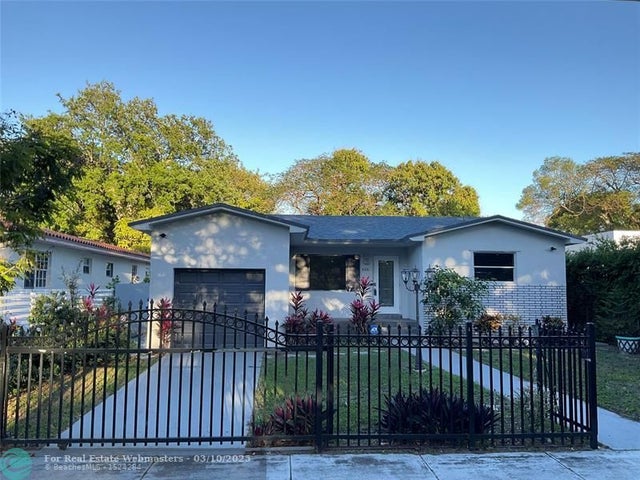 1 of 43 - 3221 Nw 11th Ct, Miami, FL