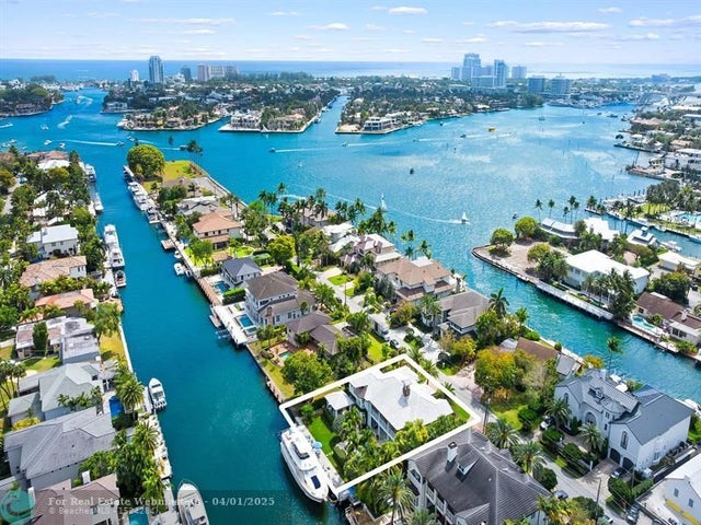 1 of 50 - 1733 Se 10th St, Fort Lauderdale, FL