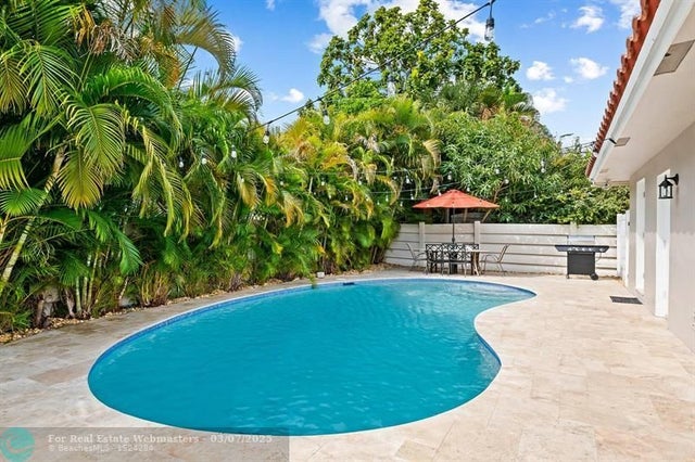 1 of 30 - 2645 Se 3rd St, Pompano Beach, FL