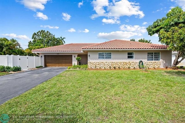 2 of 30 - 2645 Se 3rd St, Pompano Beach, FL
