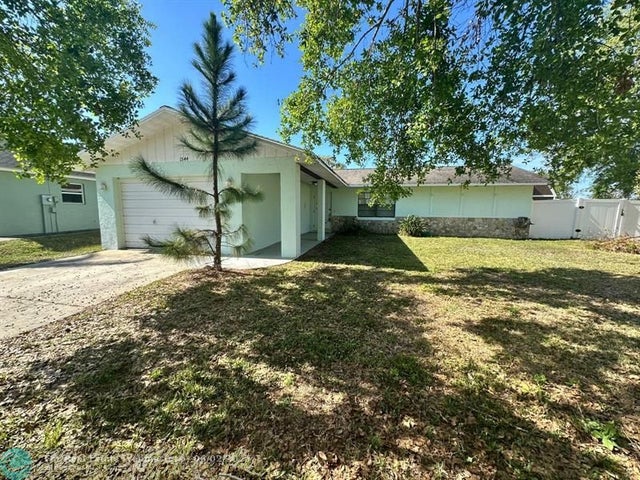 2 of 22 - 1544 Camellia Ct, Lake Placid, FL