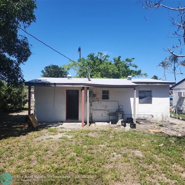 4 of 13 - 2838 Nw 4th St, Pompano Beach, FL