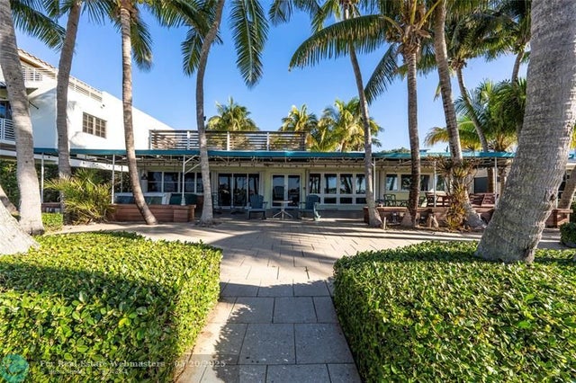 2 of 37 - 2608 Inlet Dr, Fort Lauderdale, FL