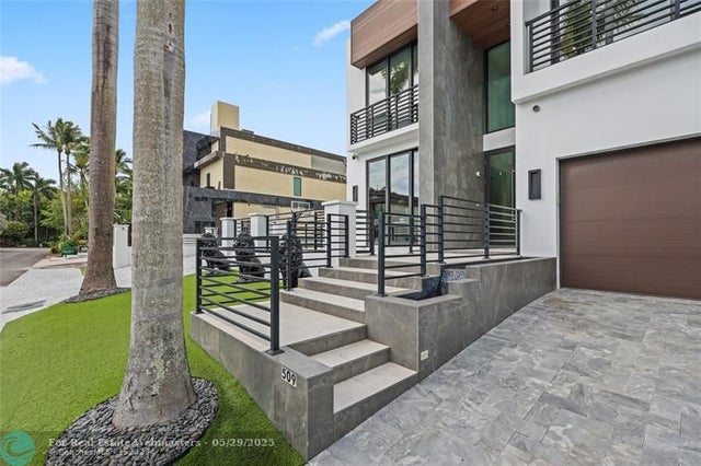 5 of 86 - 509 Coconut Isle Dr, Fort Lauderdale, FL