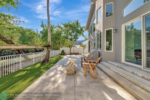 3 of 74 - 216 Se 10th St, Fort Lauderdale, FL