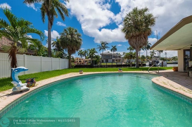 2 of 43 - 2200 Se 8th St, Pompano Beach, FL
