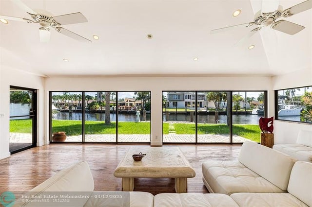 5 of 43 - 2200 Se 8th St, Pompano Beach, FL