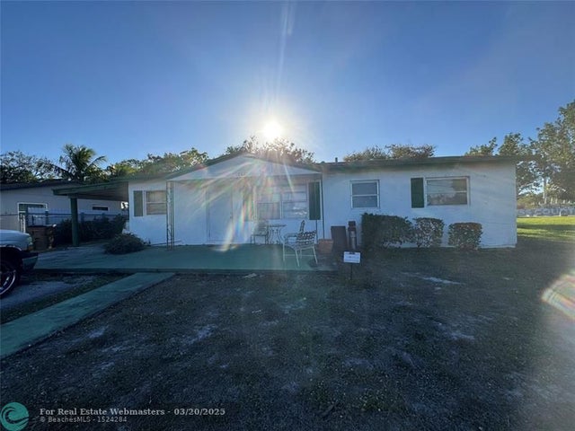 2 of 20 - 1041 Sw 4th Ter, Deerfield Beach, FL