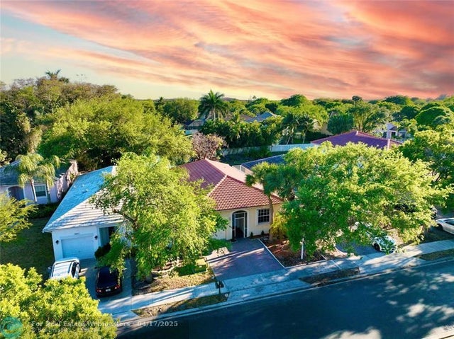 2 of 32 - 4812 Nw 19th St, Coconut Creek, FL