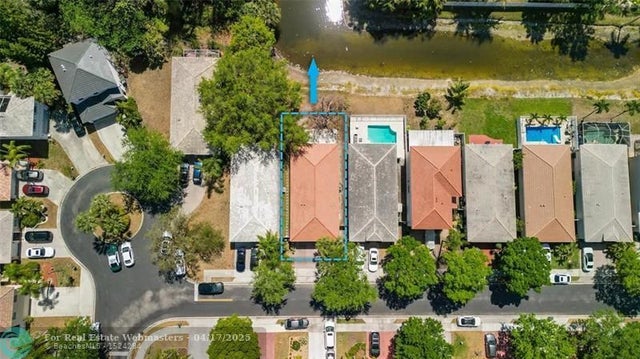 4 of 32 - 4812 Nw 19th St, Coconut Creek, FL