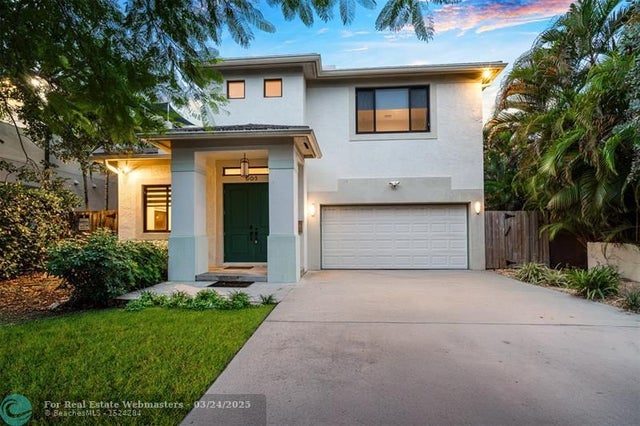 1 of 29 - 605 Ne 15th Ave, Fort Lauderdale, FL