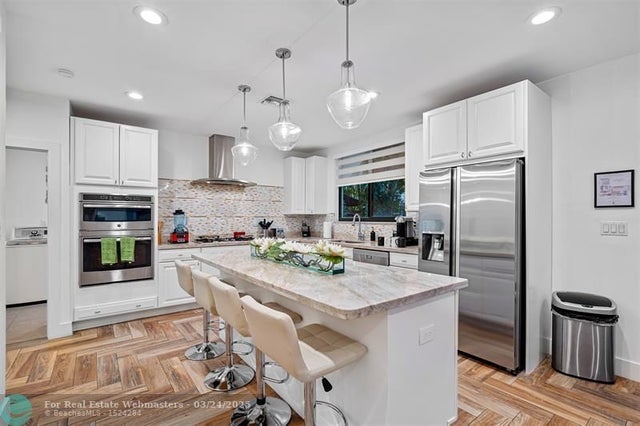 2 of 29 - 605 Ne 15th Ave, Fort Lauderdale, FL