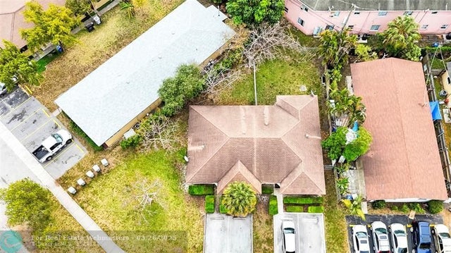 3 of 28 - 330 #2 Avondale, Pompano Beach, FL