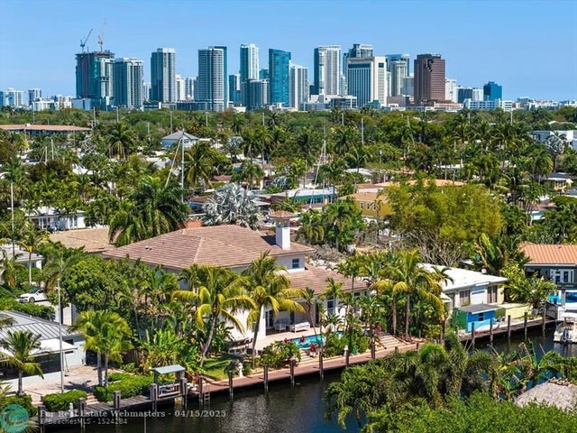 4 of 37 - 1008 Mandarin Isle, Fort Lauderdale, FL