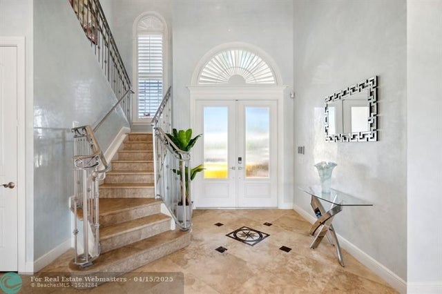 5 of 37 - 1008 Mandarin Isle, Fort Lauderdale, FL