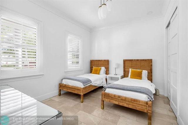 4 of 54 - 716 Ponce De Leon, Fort Lauderdale, FL
