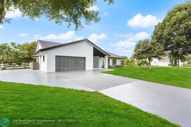 1 of 51 - 5811 Sw 164th Ter, Southwest Ranches, FL