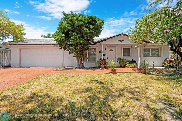 4 of 46 - 5713 Ne 17th Ave, Fort Lauderdale, FL