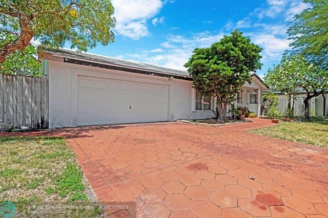 5 of 46 - 5713 Ne 17th Ave, Fort Lauderdale, FL