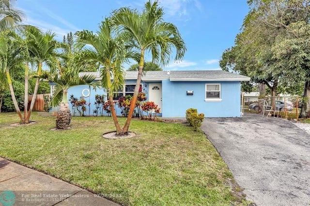 1 of 14 - 400 Sw 14th Pl, Deerfield Beach, FL