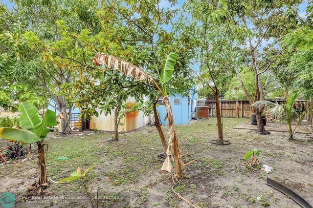 5 of 14 - 400 Sw 14th Pl, Deerfield Beach, FL