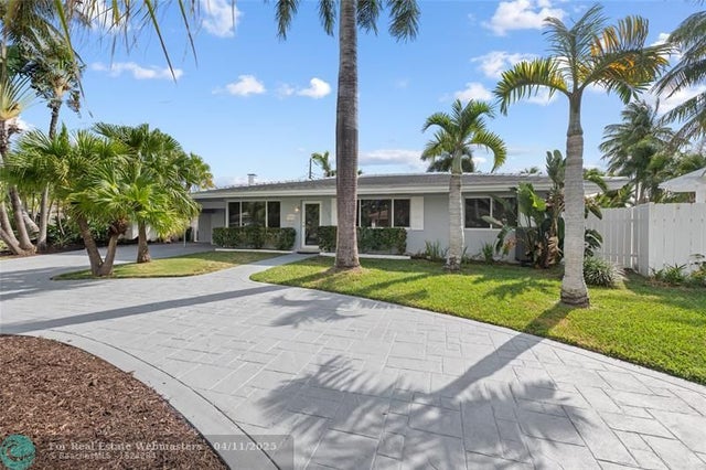 3 of 30 - 2936 Coral Shores Dr, Fort Lauderdale, FL