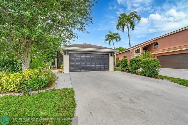 2 of 65 - 8618 Jared Way, Boca Raton, FL
