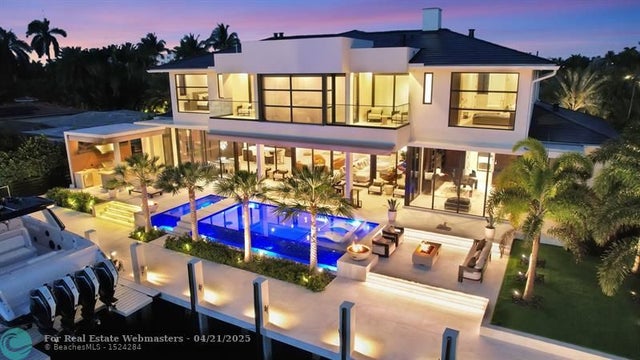 1 of 72 - 409 Isle Of Capri Dr, Fort Lauderdale, FL