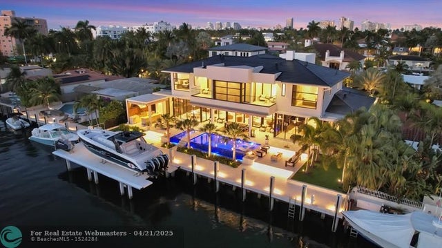 2 of 72 - 409 Isle Of Capri Dr, Fort Lauderdale, FL