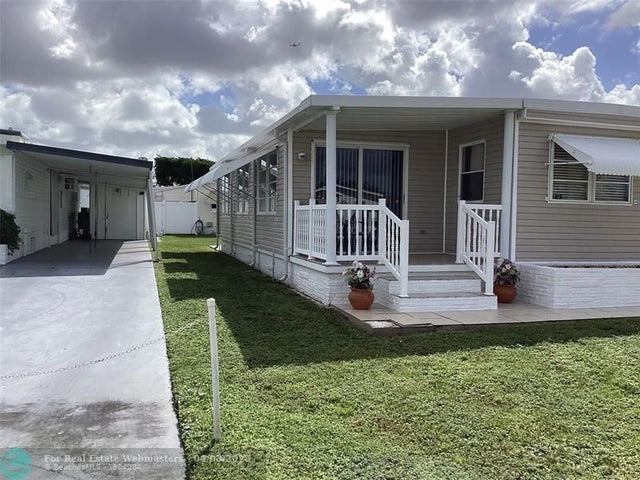 1 of 24 - 8550 Sw 22nd St, Davie, FL