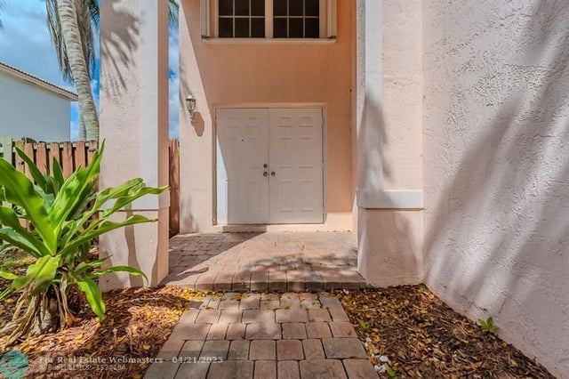 4 of 44 - 1568 Sw 106th Ave, Pembroke Pines, FL
