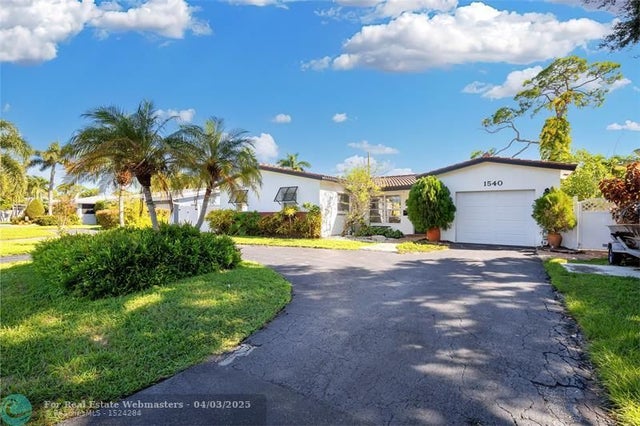 2 of 48 - 1540 Ne 47th St, Oakland Park, FL