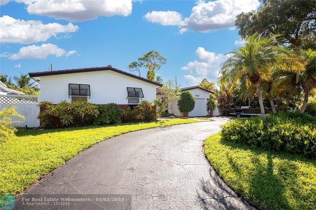 3 of 48 - 1540 Ne 47th St, Oakland Park, FL