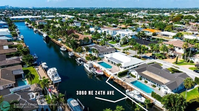 5 of 69 - 3860 Ne 24th Ave, Lighthouse Point, FL