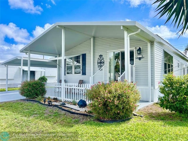1 of 50 - 4044 Sandpine Cir, Boynton Beach, FL