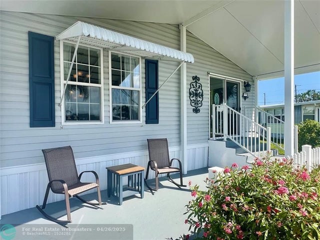 4 of 50 - 4044 Sandpine Cir, Boynton Beach, FL