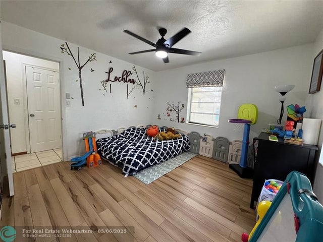 5 of 34 - 1007 N 31st Rd, Hollywood, FL