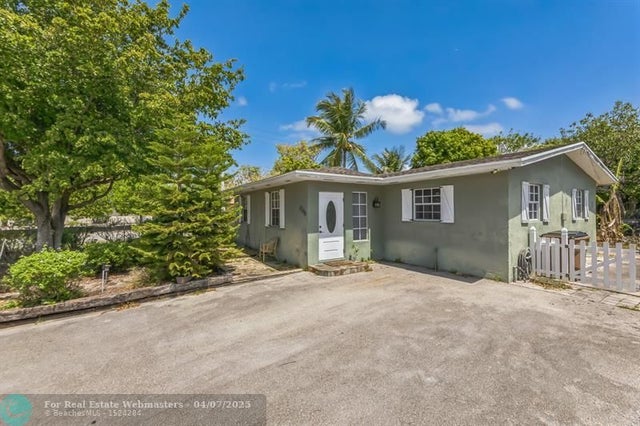 1 of 20 - 5360 Ne 10th Ave, Deerfield Beach, FL