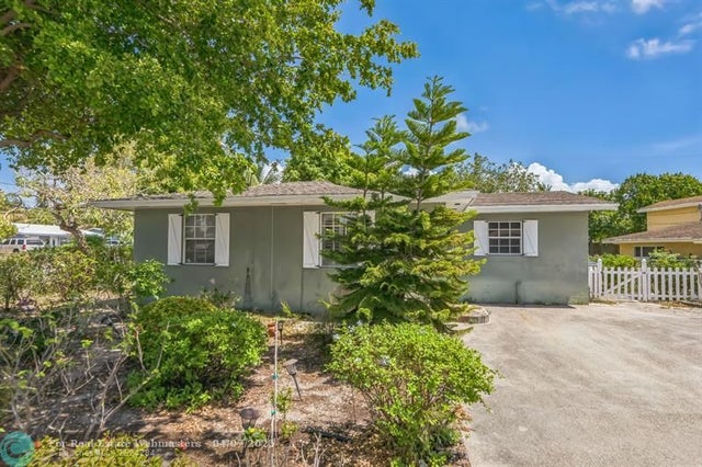 2 of 20 - 5360 Ne 10th Ave, Deerfield Beach, FL