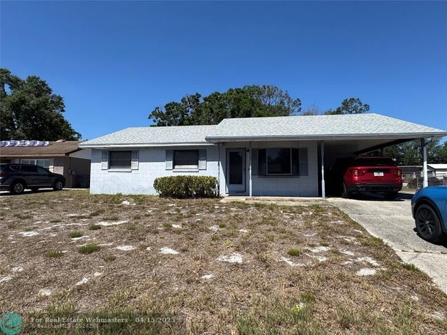 1 of 19 - 503 Magggie Circle, Winter Haven, FL