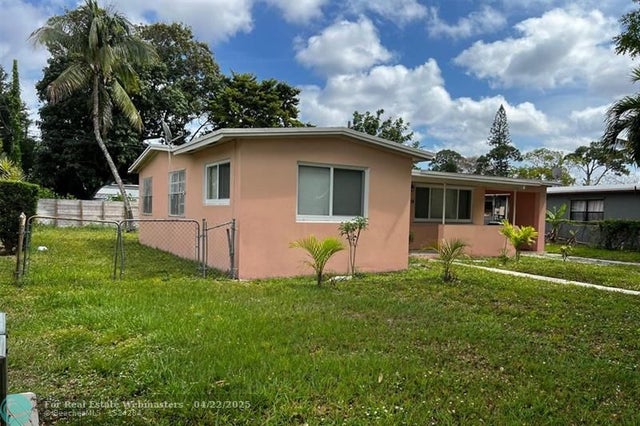 1 of 26 - 1804 Nw 18th Ct, Fort Lauderdale, FL