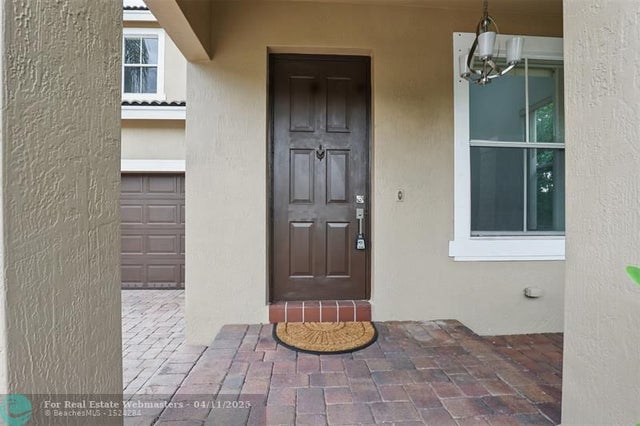 4 of 48 - 4324 S Magnolia Cir, Delray Beach, FL