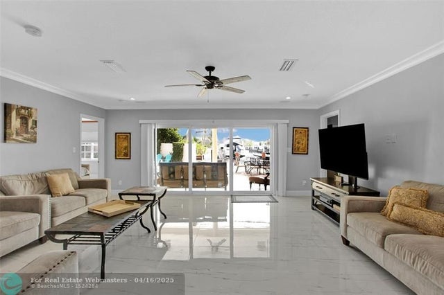 5 of 35 - 1062 Se 22nd Ave, Pompano Beach, FL