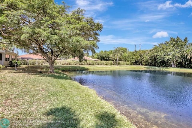 5 of 48 - 8409 Chisum Trl, Boca Raton, FL