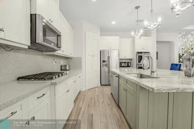 5 of 80 - 9010 E Watercrest Cir, Parkland, FL