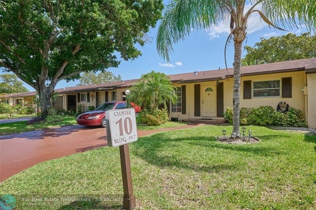 3 of 28 - 7708 Margate Boulevard, Margate, FL